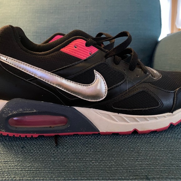 Nike Air - Picture 2 of 7